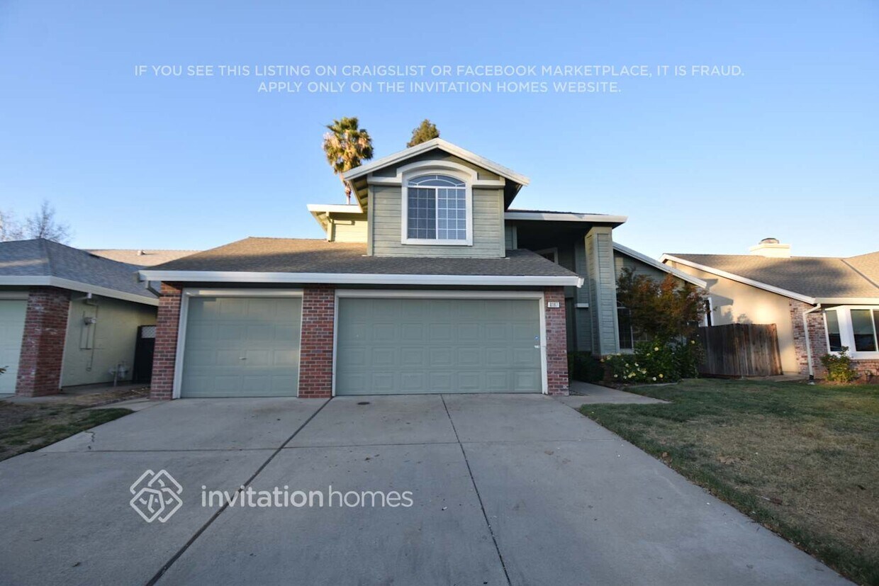 Foto del edificio - 8107 Helmsdale Dr