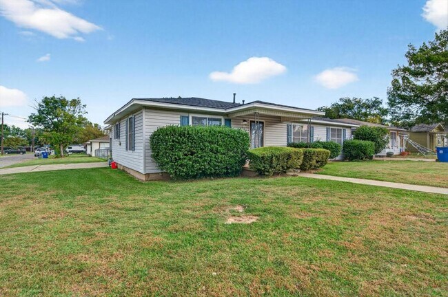 Foto del edificio - 707 Carver St