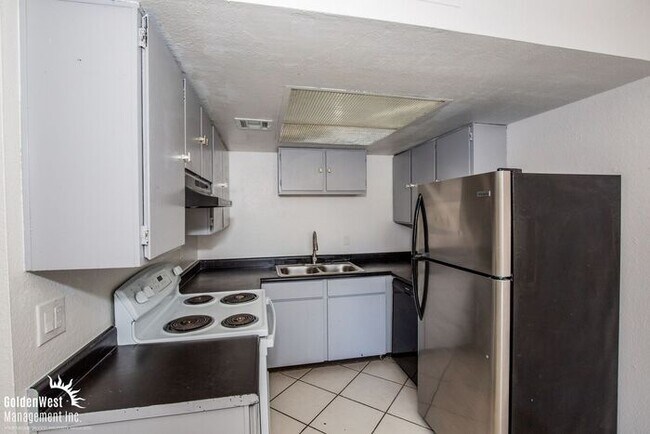 Foto del edificio - Cozy 2Bdm 2Ba Apartment near UNLV!