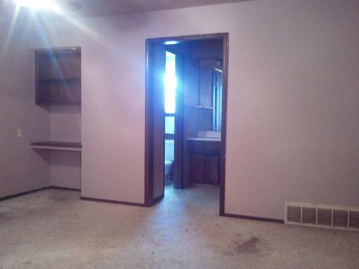Building Photo - 3615 N Tulsa Ave