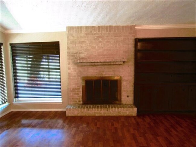 Foto del edificio - 2212 S Belmont Dr