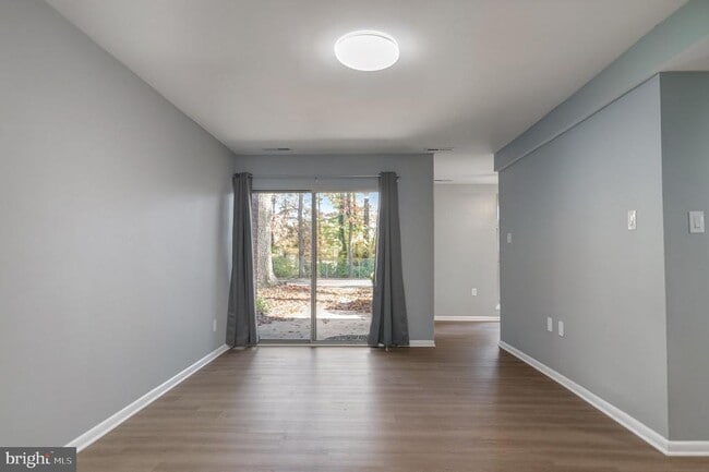 Foto del edificio - 3356 Woodburn Rd