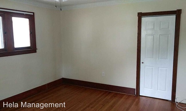 Foto del edificio - 3 br, 1 bath House - 21935 Linwood Ave