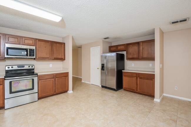 Building Photo - 3072 Natoma Way