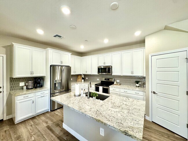 Foto del edificio - 1823 E Chelsea Ln