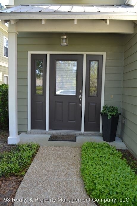 3 Br 2 5 Bath House 94 South Haven Circle For In Building Photo 3 Br 2 5 Bath House 94 South Haven Circle