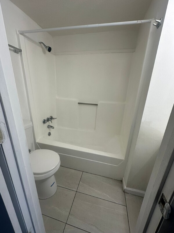 Foto del edificio - 794 Anderson Ave