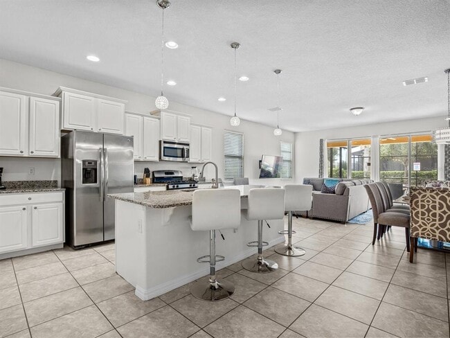 Building Photo - 4811 Terrasonesta Dr