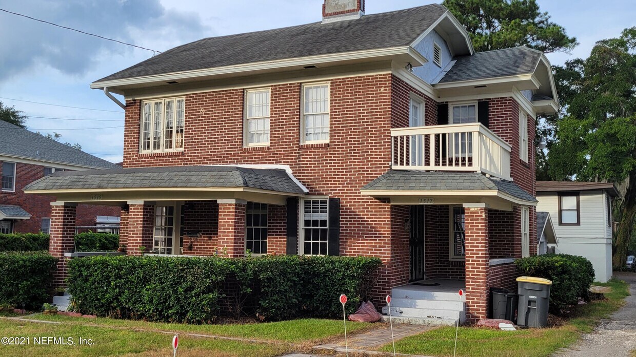 Primary Photo - 1517 Donald St