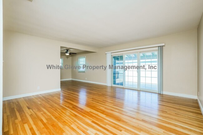 Foto del edificio - Fullerton 3 Bedroom Home is Great Neighborhood