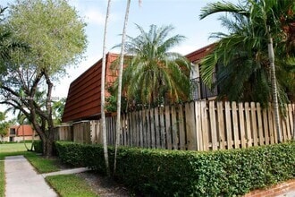Building Photo - 9887 NW 6th Ct