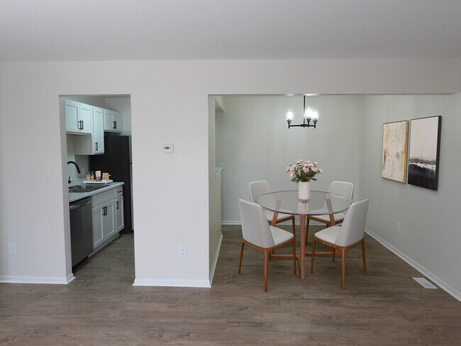 Dos habitaciones, un baño, estilo 1 - Roachton Flats