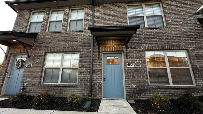 Building Photo - 1000 Henry Pl Blvd