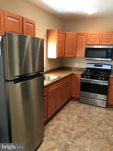 Foto del edificio - 2011 Stenton Ave