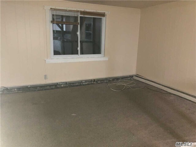 Foto del edificio - 103 Seley Dr