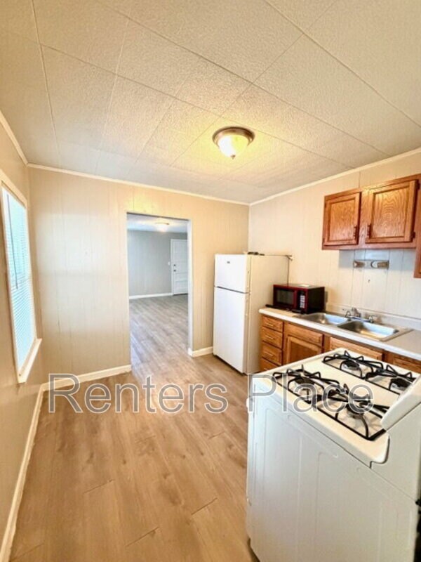 Foto del edificio - 408 N Florence Ave