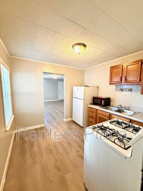 Foto del edificio - 408 N Florence