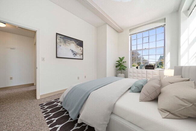 Foto del edificio - Hayward Landing