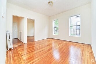 Building Photo - 520 W 156th St