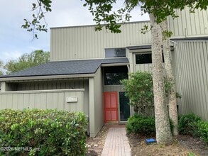 Building Photo - 9787 Sawgrass Dr E