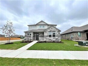 Building Photo - 604 Bridle Creek Dr