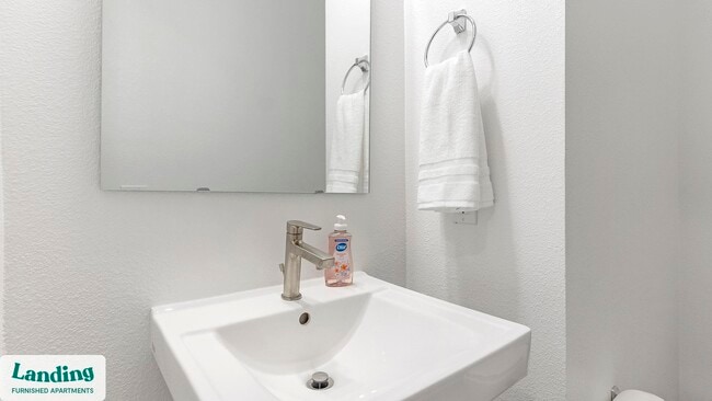 Building Photo - 515 Corso Ln