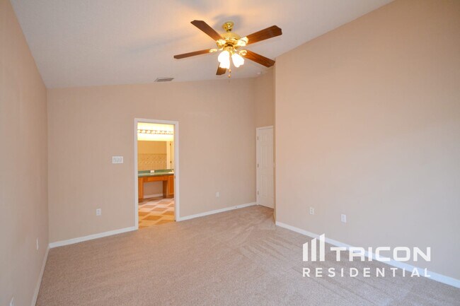 Building Photo - 6928 Jamestown Manor Dr