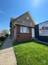 Building Photo - 9415 Bustleton Ave
