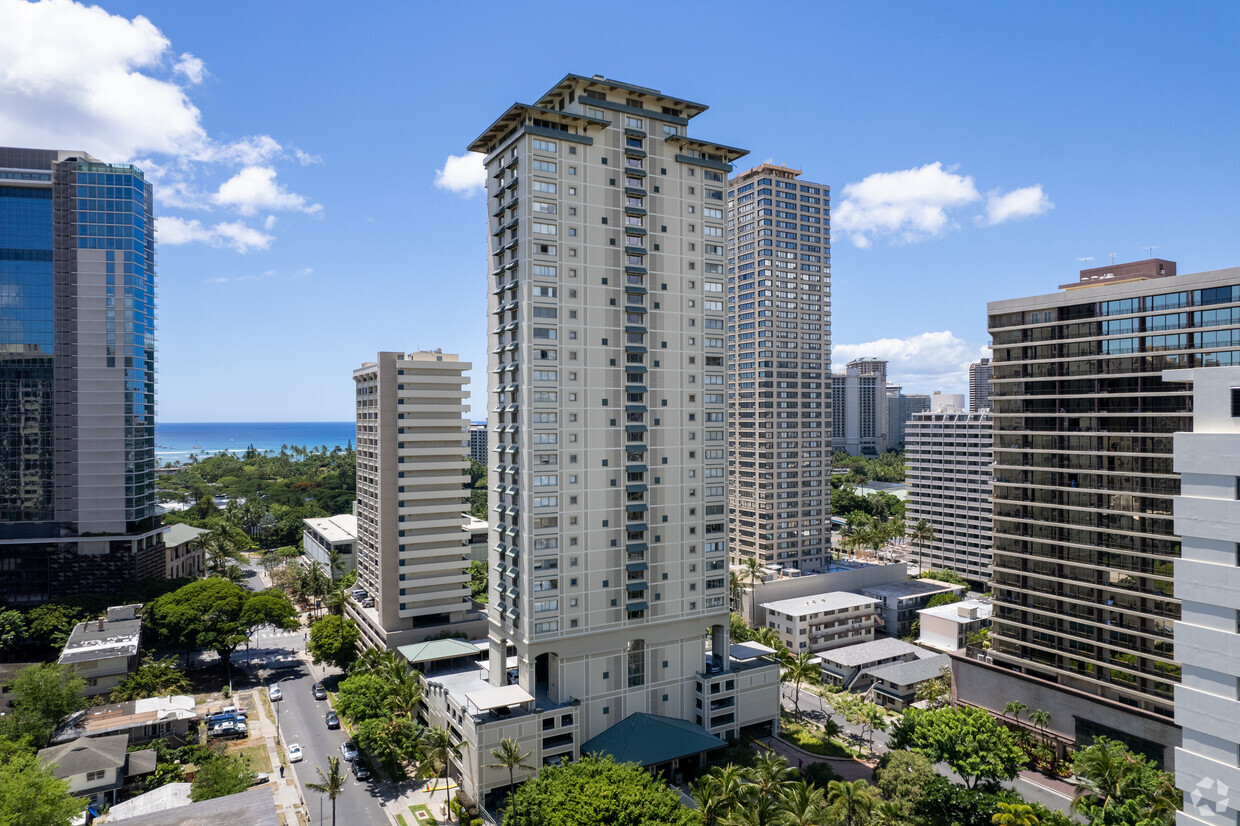 Primary Photo - Lanikea at Waikiki