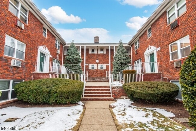 Foto del edificio - 191 N Beverwyck Rd