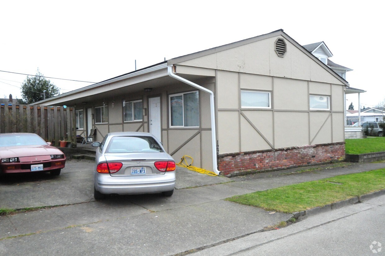 122 E Gilman Ave, Arlington, WA 98223 Apartments in Arlington, WA