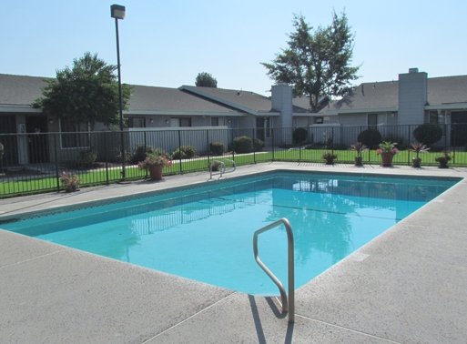 Pool - Westwind Apartments