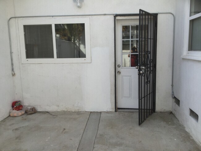 Foto del edificio - 20957 Community St