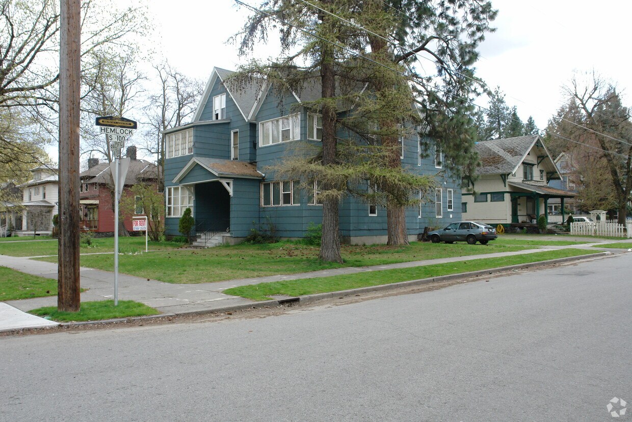 Building Photo - 2127 W Pacific Ave