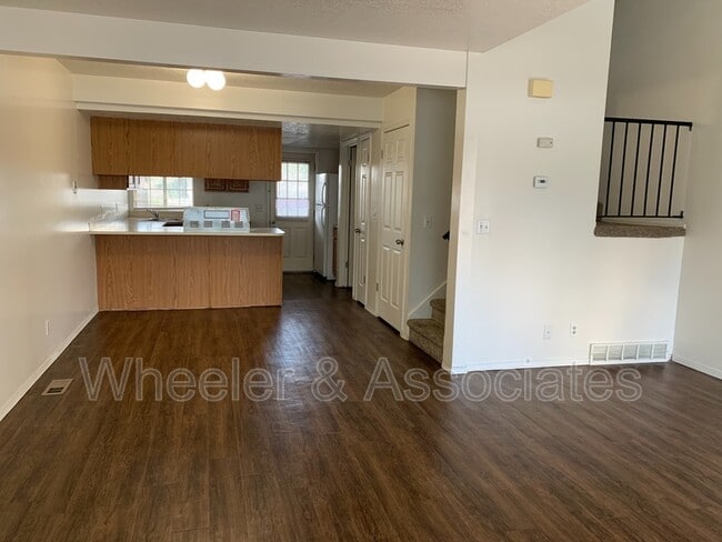 Building Photo - 1045 S 1200 W