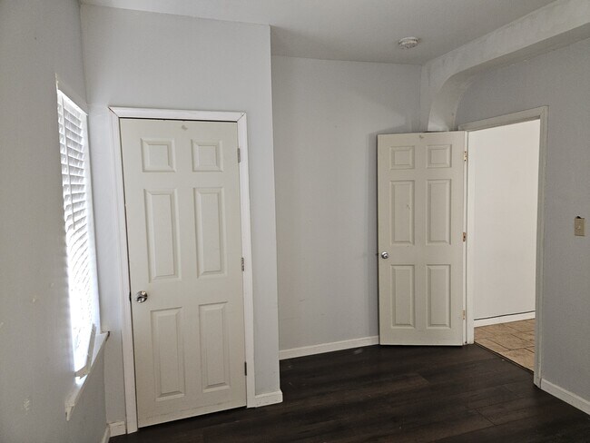 Foto del edificio - 2948 N 5th St