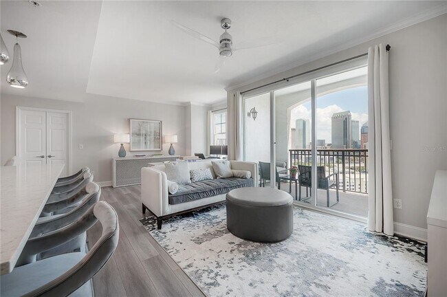Foto del edificio - 345 Bayshore Blvd