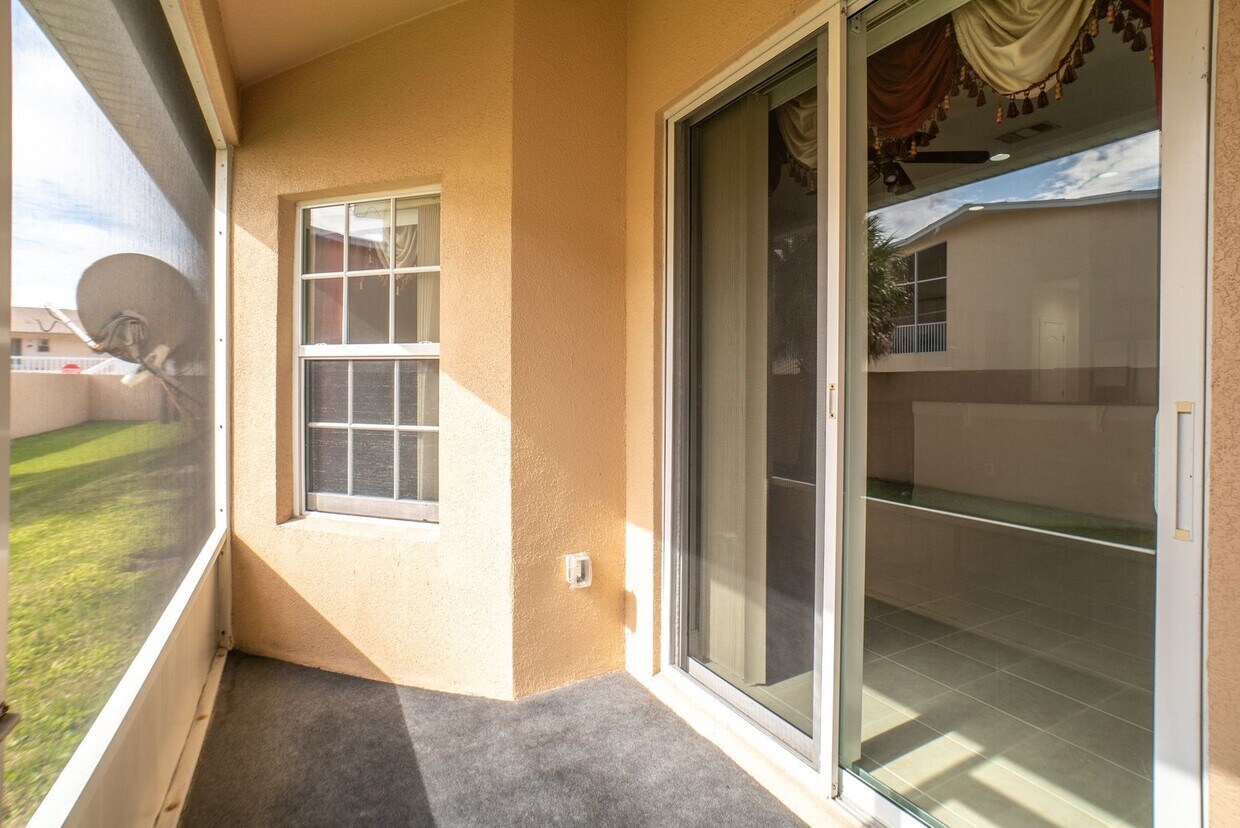 Foto principal - Mira Bella Beachside Townhome