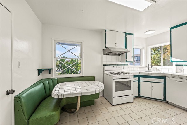 Foto principal - 16710 Elgar Ave