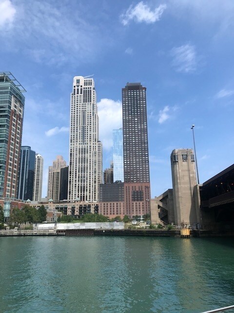 Foto del edificio - 474 N Lake Shore Dr