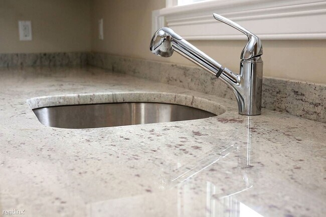 Foto del edificio - 1731 Massachusetts Ave