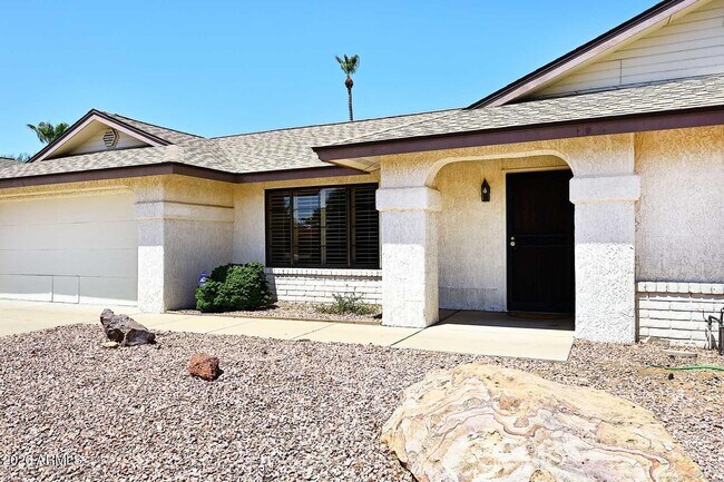 Foto del edificio - 17218 N Desert Glen Dr