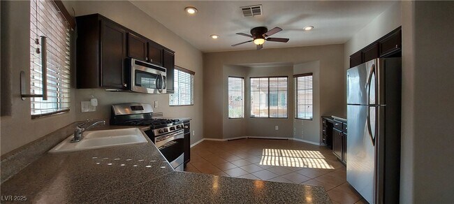 Building Photo - 10613 Golden Aspen Ct