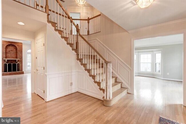 Foto del edificio - 14213 Floral Park Dr