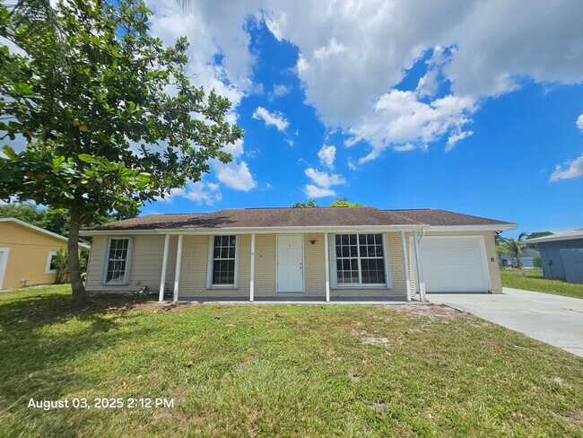 Foto del edificio - 329 NE Cullman Ct