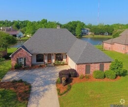 Building Photo - 3030 Laurel Plantation Ave