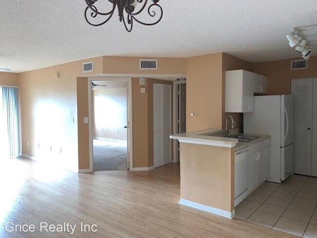 Building Photo - 1 br, 1 bath House - 8851 Colonnades Ct. W...