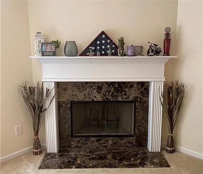 Foto del edificio - 2920 Centerglen Ln
