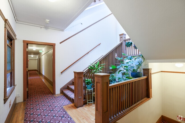 Hallway - California Apartments