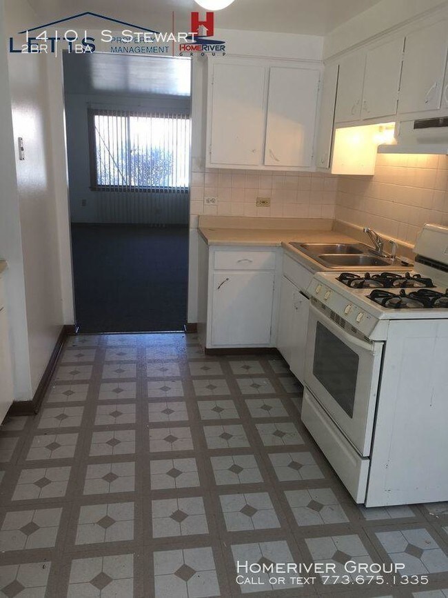 Foto del edificio - 2 bedroom in Riverdale IL 60827